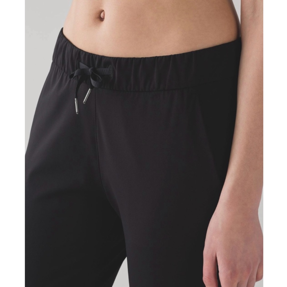 Lululemon On The Fly Pant *28" Black Size 10 - Picture 4 of 15